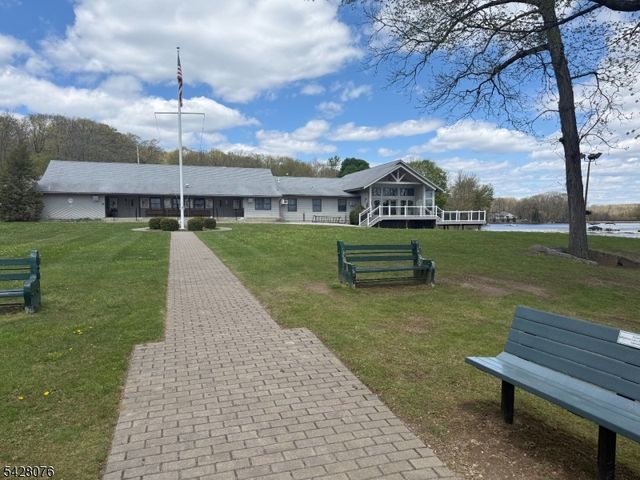 508 Terrace Dr, Vernon Twp., NJ 07422