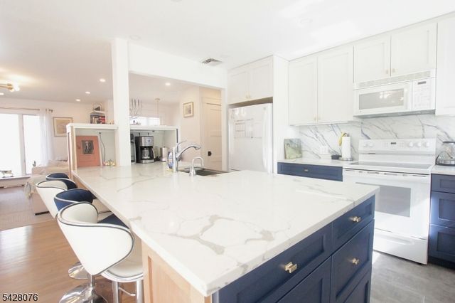 508 Terrace Dr, Vernon Twp., NJ 07422