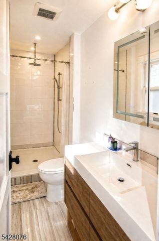 508 Terrace Dr, Vernon Twp., NJ 07422