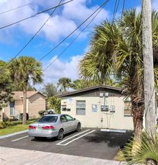 907 5th Street 1, West Palm Beach, FL 33401