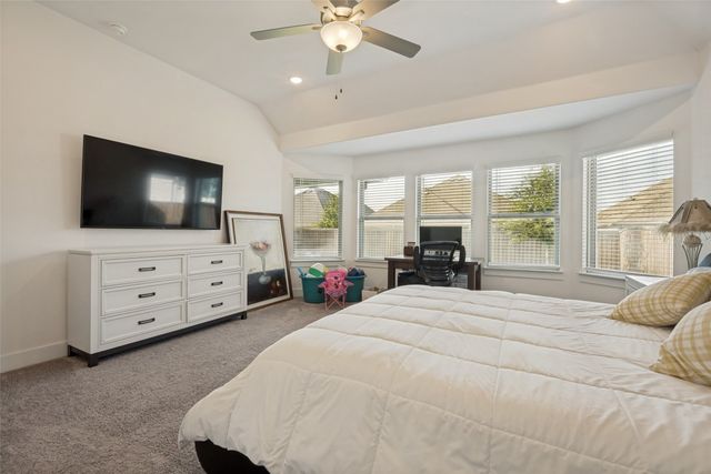 136 Nora Lane, Hickory Creek, TX 75065