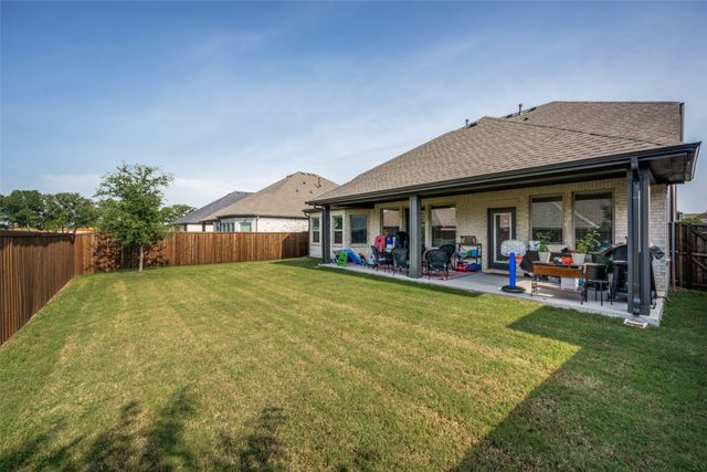 136 Nora Lane, Hickory Creek, TX 75065
