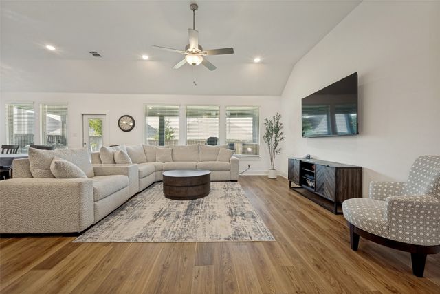 136 Nora Lane, Hickory Creek, TX 75065