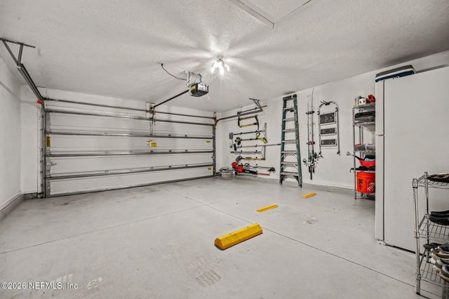 8292 CAPE FOX Drive, Jacksonville, FL 32222