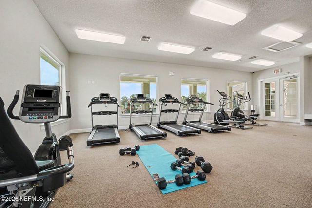 8292 CAPE FOX Drive, Jacksonville, FL 32222