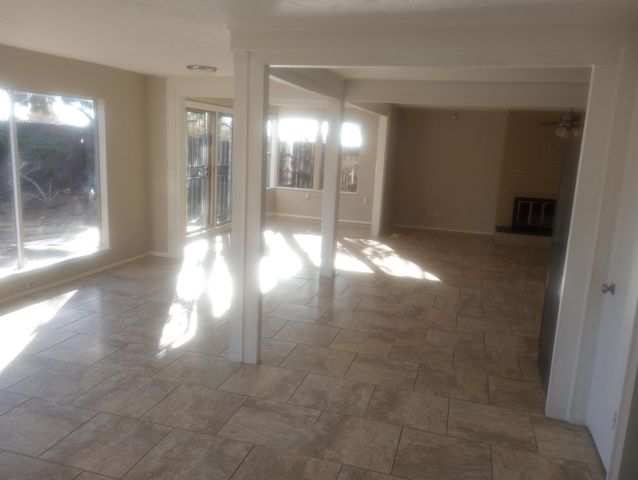 11808 Lexington Avenue NE, Albuquerque, NM 87112