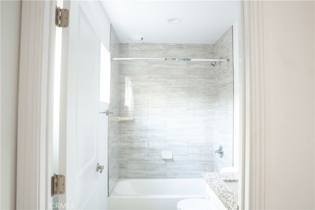 14616 Vanowen, Van Nuys, CA 91405