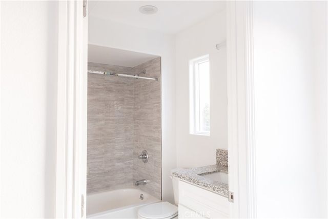 14616 Vanowen, Van Nuys, CA 91405