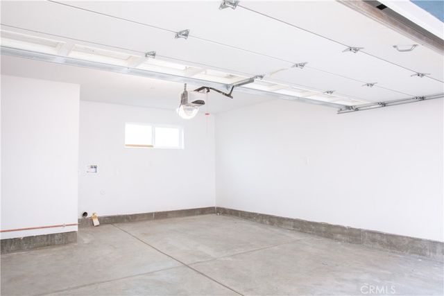 14616 Vanowen, Van Nuys, CA 91405