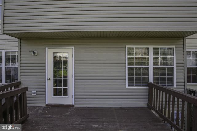 506 KENSINGTON DR, Fredericksburg, VA 22405