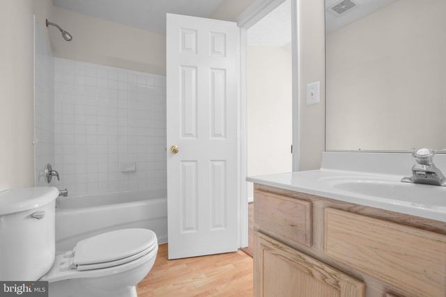 506 KENSINGTON DR, Fredericksburg, VA 22405