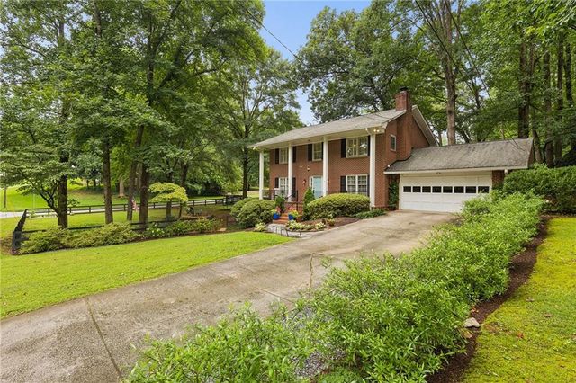 2544 Circlewood Road NE, Atlanta, GA 30345