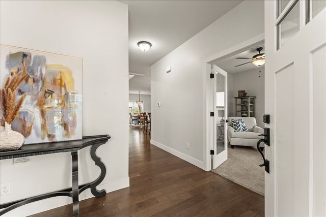 1616 Kassen Avenue, Mahomet, IL 61853