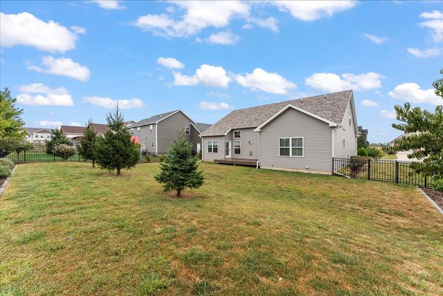 1616 Kassen Avenue, Mahomet, IL 61853