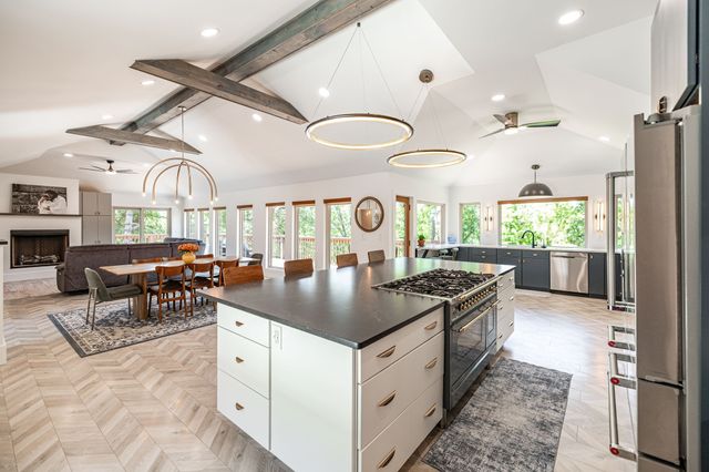 4237 Warren Rd, Franklin, TN 37067