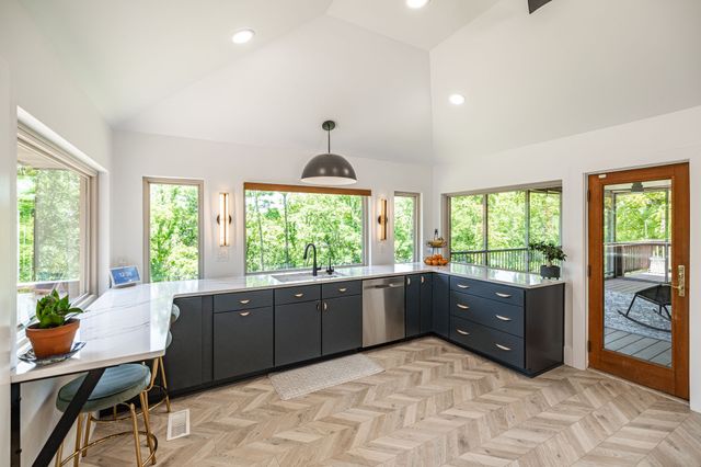 4237 Warren Rd, Franklin, TN 37067