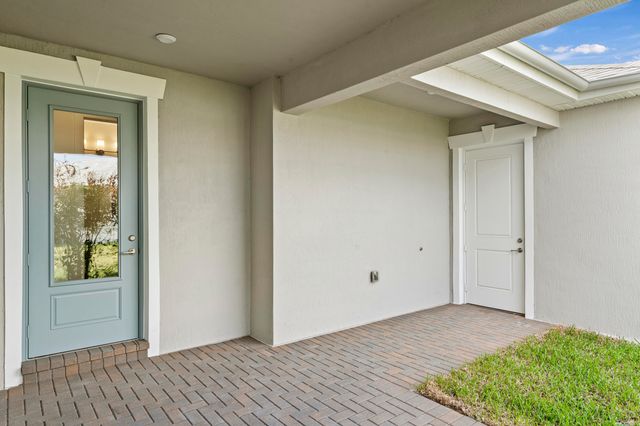 881 SW Bushel Trail, Palm City, FL 34990