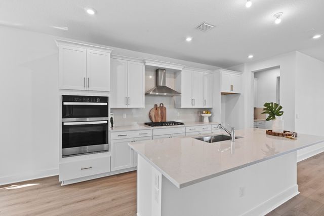 881 SW Bushel Trail, Palm City, FL 34990