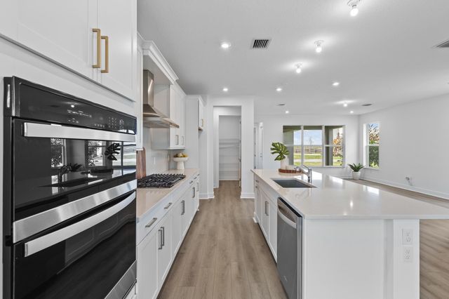 881 SW Bushel Trail, Palm City, FL 34990