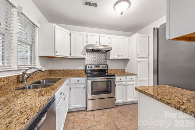 2715 Selwyn Avenue 34, Charlotte, NC 28209