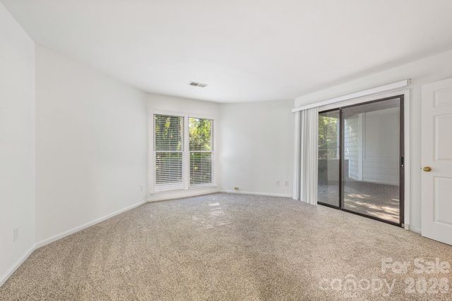 2715 Selwyn Avenue 34, Charlotte, NC 28209