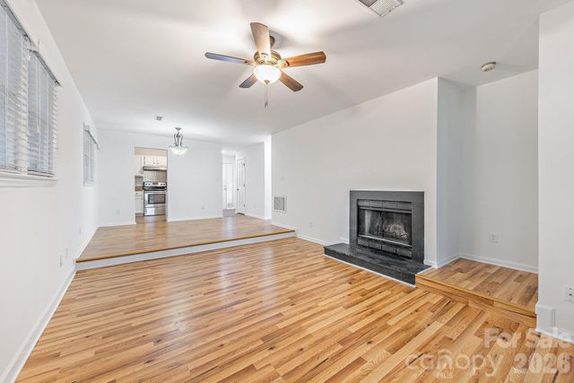 2715 Selwyn Avenue 34, Charlotte, NC 28209