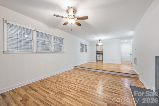 2715 Selwyn Avenue 34, Charlotte, NC 28209