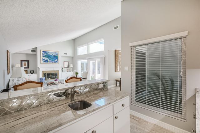 1007 Arrow Hill Road, Houston, TX 77077