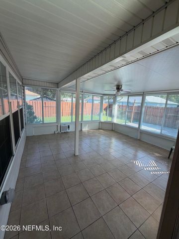 763 ROLAND LAKES Drive, Jacksonville, FL 32220