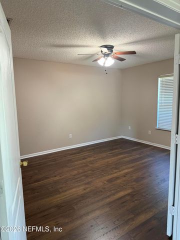 763 ROLAND LAKES Drive, Jacksonville, FL 32220