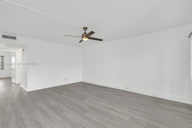 1009 Guildford A 1009, Boca Raton, FL 33434