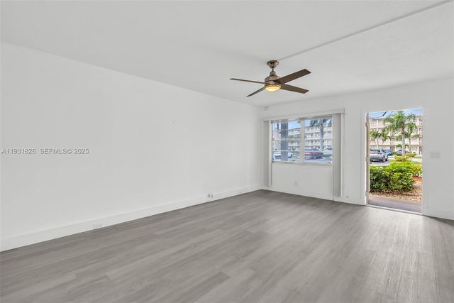 1009 Guildford A 1009, Boca Raton, FL 33434