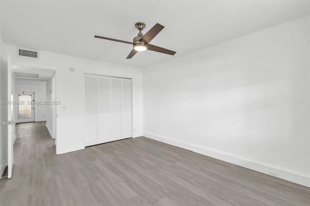 1009 Guildford A 1009, Boca Raton, FL 33434