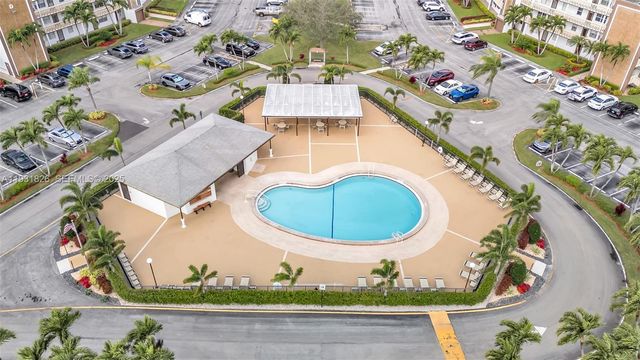 1009 Guildford A 1009, Boca Raton, FL 33434