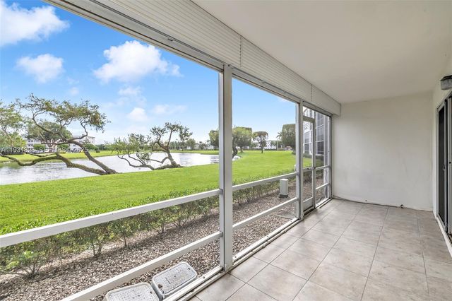 1009 Guildford A 1009, Boca Raton, FL 33434
