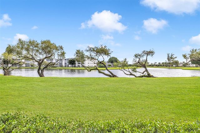 1009 Guildford A 1009, Boca Raton, FL 33434