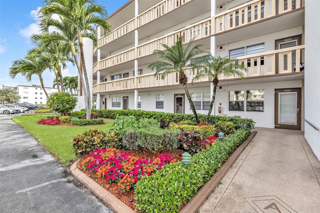 1009 Guildford A 1009, Boca Raton, FL 33434