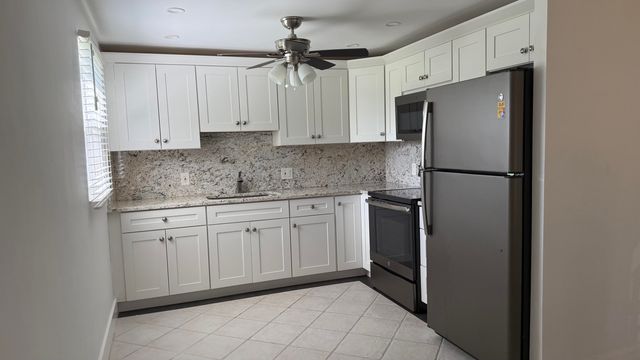 1034 Farnham O 1034, Deerfield Beach, FL 33442