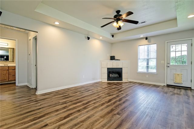 2526 N Harvey Wakefield Avenue, Pea Ridge, AR 72751