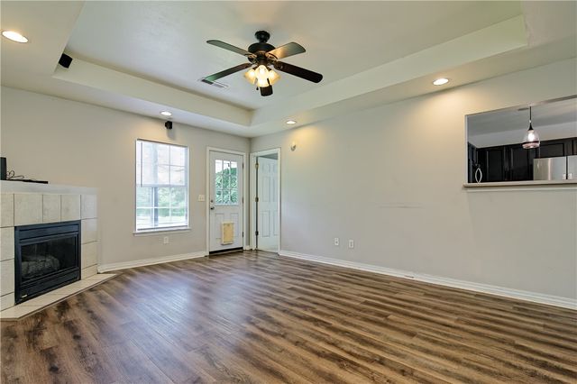 2526 N Harvey Wakefield Avenue, Pea Ridge, AR 72751