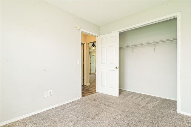 2526 N Harvey Wakefield Avenue, Pea Ridge, AR 72751