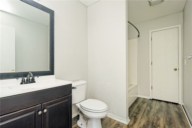 2526 N Harvey Wakefield Avenue, Pea Ridge, AR 72751