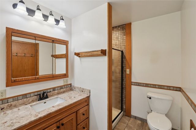 5705 Beverly Road SW, Cedar Rapids, IA 52404