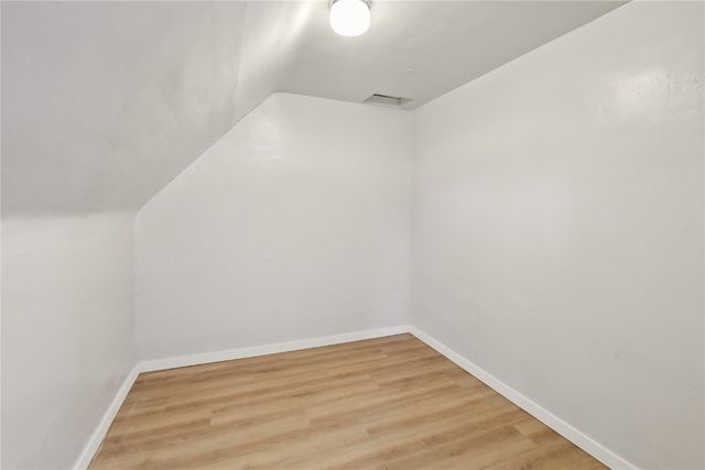 5705 Beverly Road SW, Cedar Rapids, IA 52404