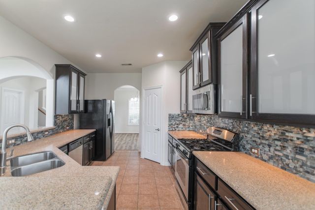 25618 Crisp Spring Lane, Spring, TX 77373