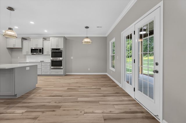 1267 Mourning Cloak Dr, Clarksville, TN 37043