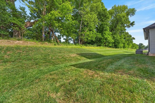 1267 Mourning Cloak Dr, Clarksville, TN 37043