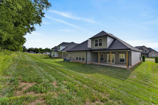 1267 Mourning Cloak Dr, Clarksville, TN 37043