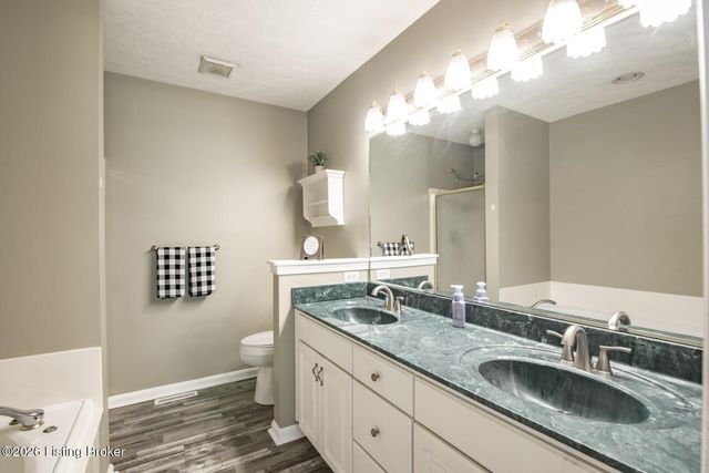 18 Glenn Eagle Rd, Brandenburg, KY 40108