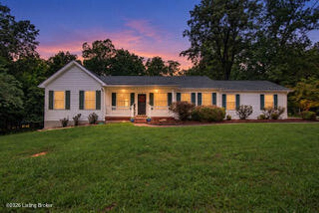 18 Glenn Eagle Rd, Brandenburg, KY 40108